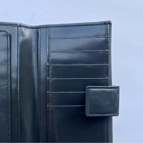 Authentic Gucci Vintage Black Leather Double Sided Wallet - Picture 5 of 9